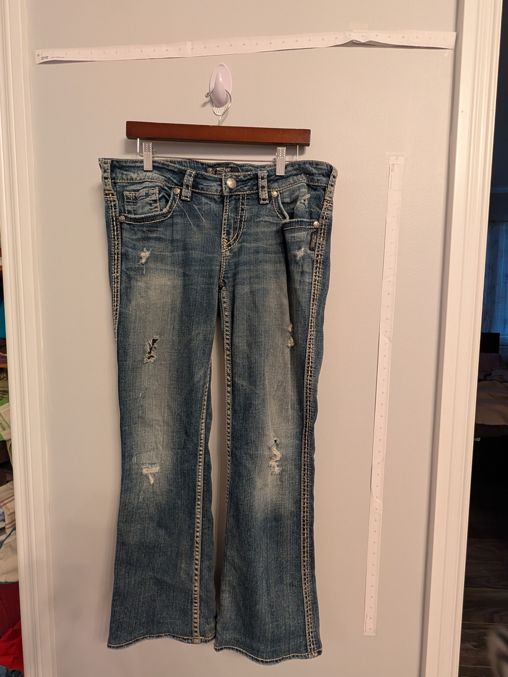 Silver Jeans Distressed Wide Leg Jeans - Blue Aiko Flap Bootcut Size 32/33Unisex